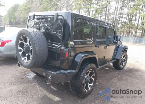 2014 Jeep Wrangler Unlimited Sahara z USA, uszkodzony, nr VIN 1C4HJWEG5EL214562